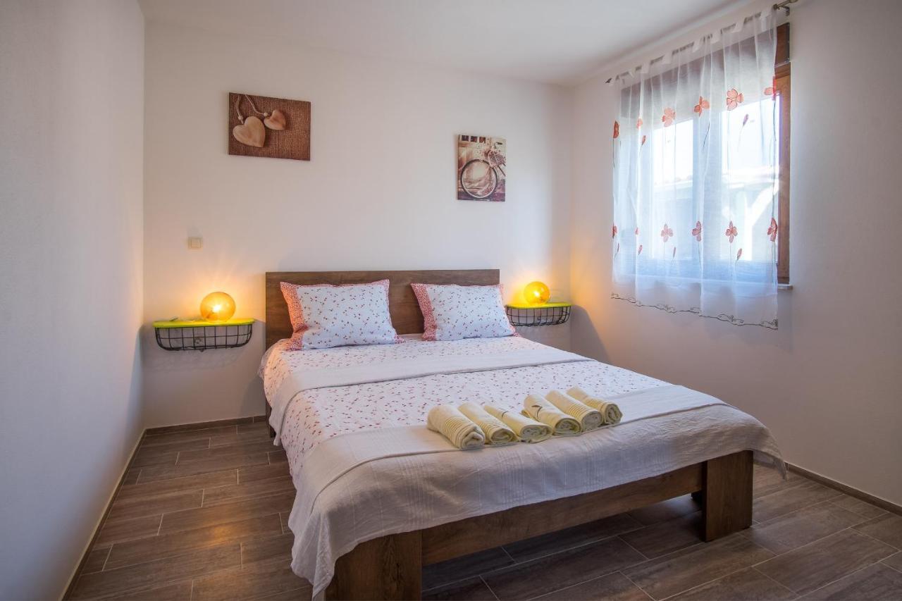 Villa Dijana West Linardici Luaran gambar